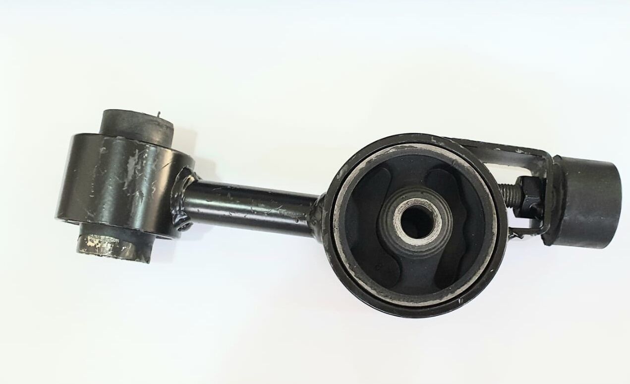 Coxim do Motor Superior Nissan Livinia